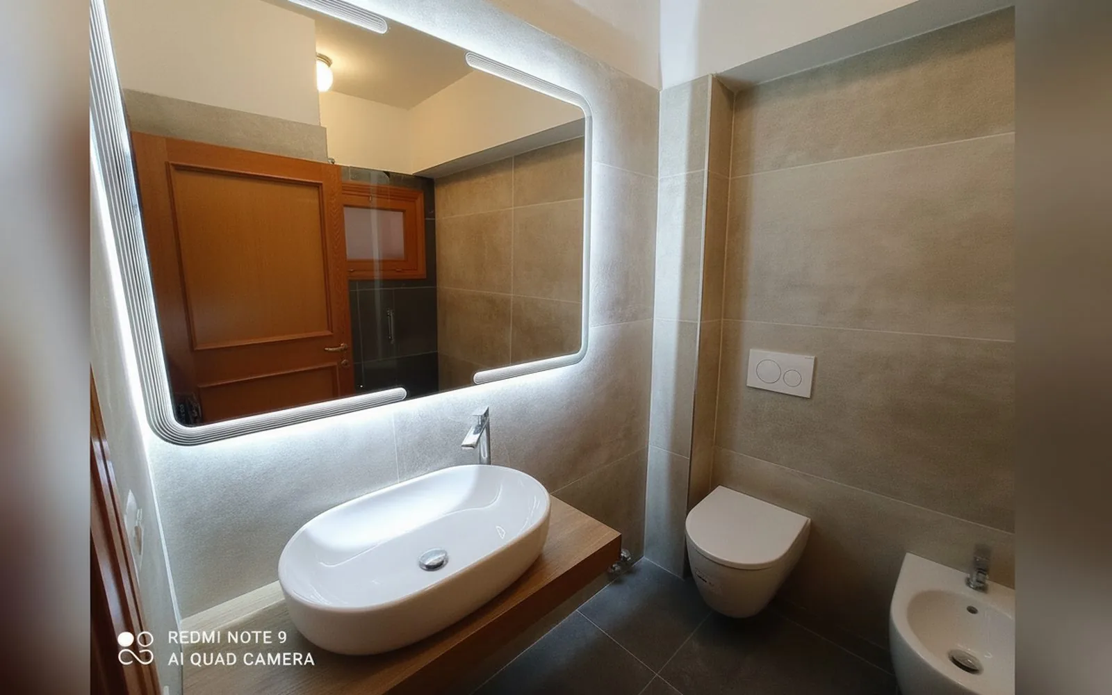 Villa Jolies, 